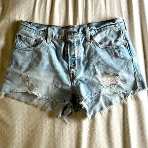 Distressed 501 levis shorts